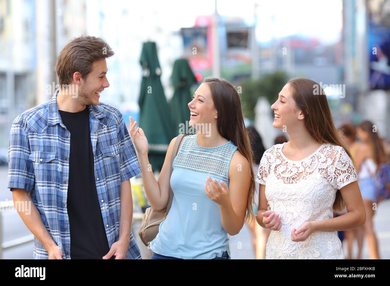 Talk People Hi res Stock Photography And Images Alamy