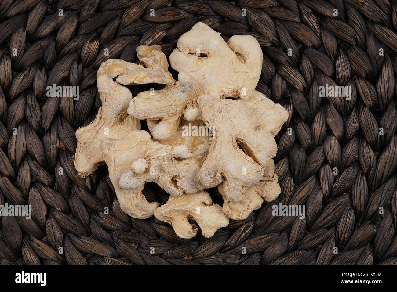 Dry ginger root Stock Photo Alamy