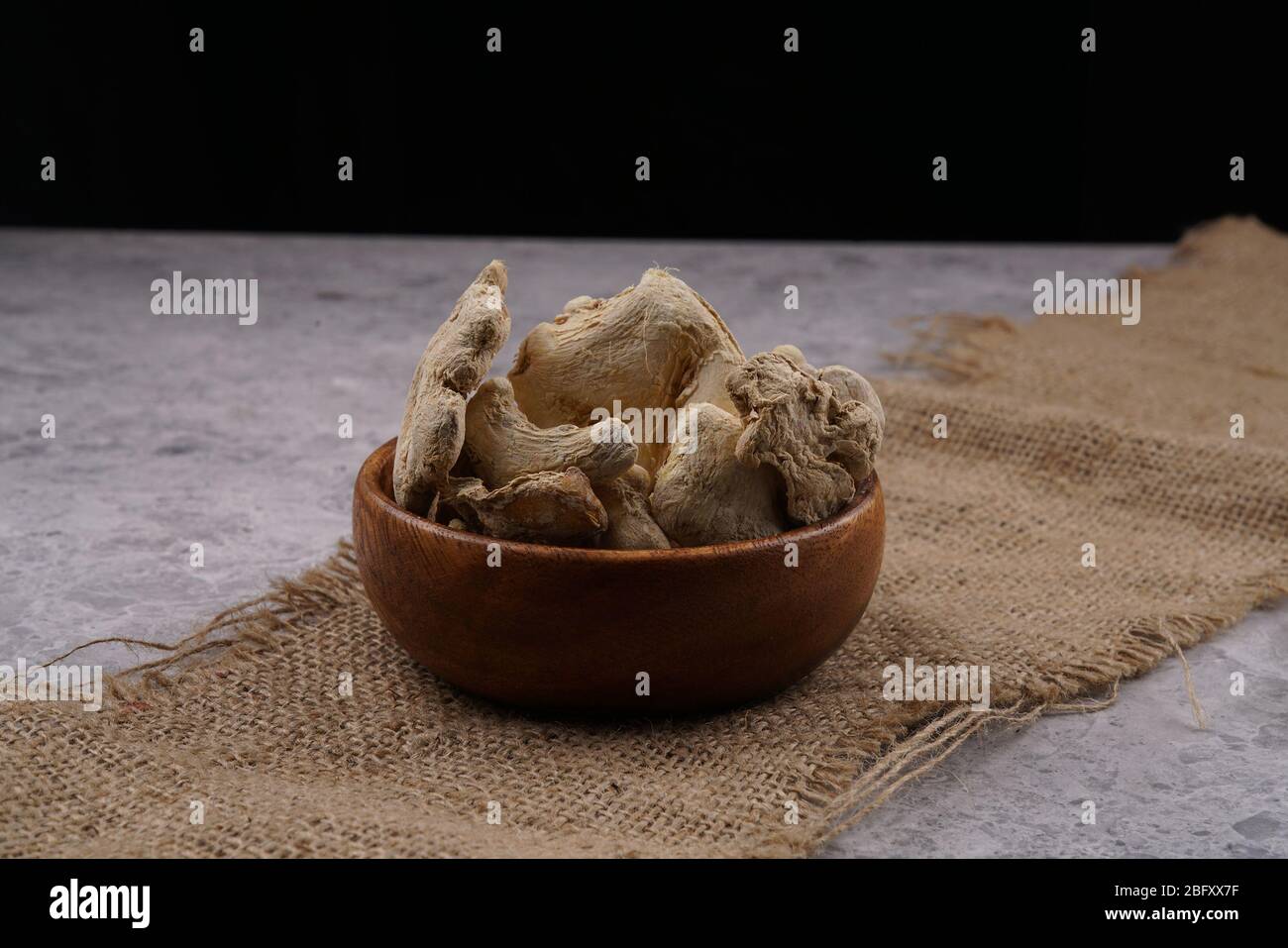 Dry ginger root Stock Photo Alamy