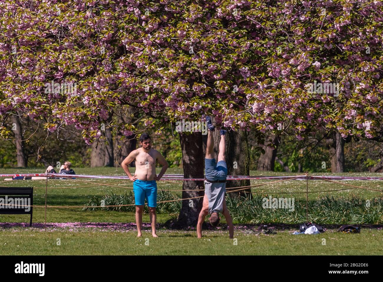 London, UK. 20th April, 2020. Coronavirus: Afternoon exercise in Greenwich Park during week six of UK lockdown. The Foreign Secretary Dominic Raab announced a further three weeks of protection measures to prevent the spread of Covid-19. A second review of the current social restrictions is expected on May 7. Credit: Guy Corbishley/Alamy Live News Stock Photo