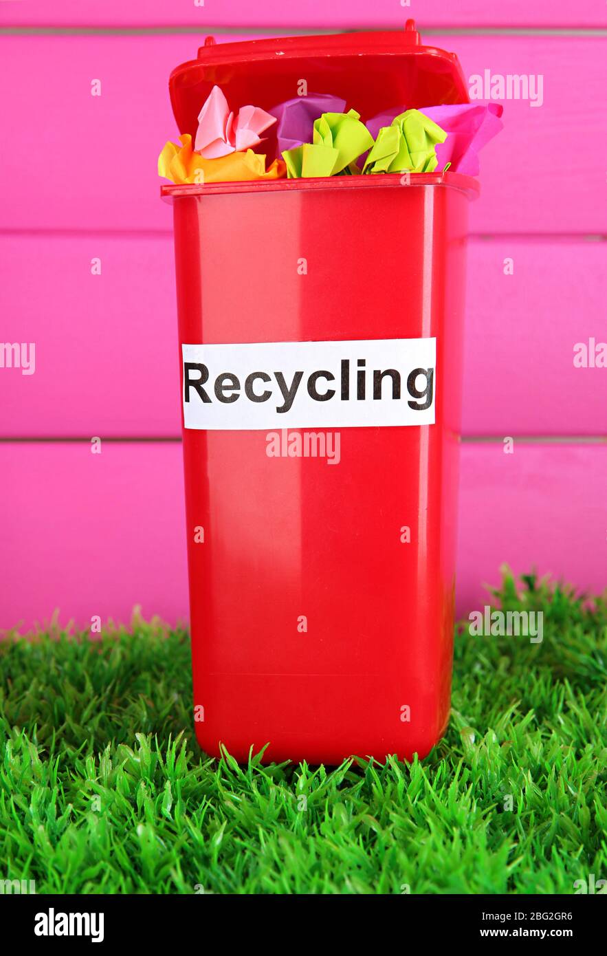 Pink Recycling Bin High Resolution Stock Photography and Images - Alamy