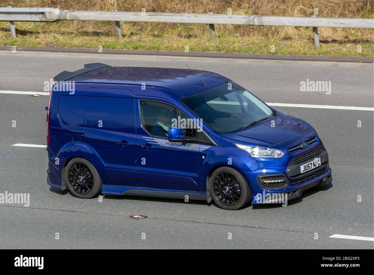 ford transit connect st