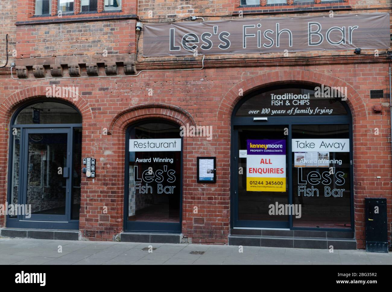 Chester, UK: Mar 1, 2020: A notice invites all enquiries at an empty fish bar restaurant available to let on Frodsham Street. Stock Photo