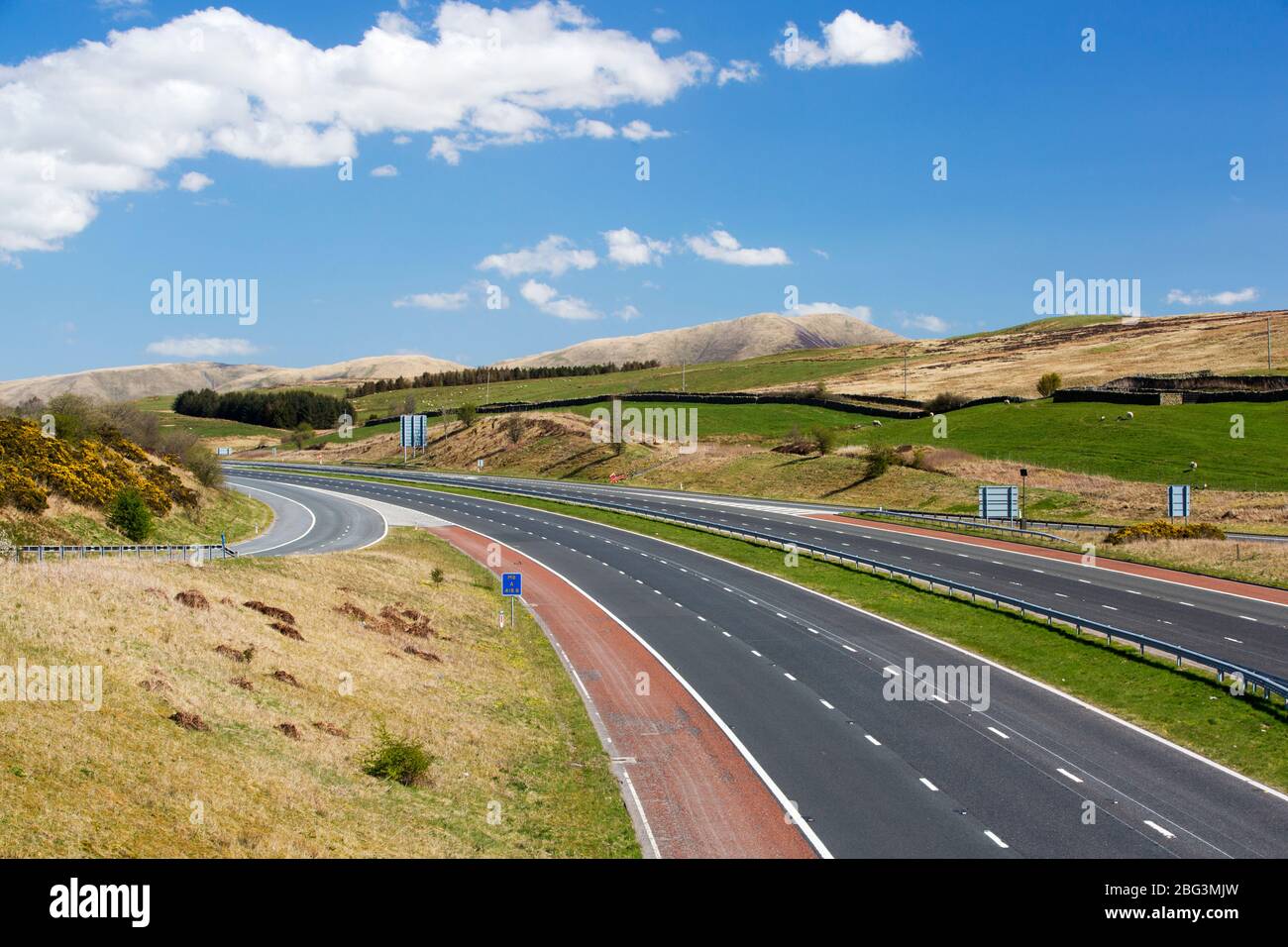 Empty m6 motorway hi-res stock photography and images - Alamy
