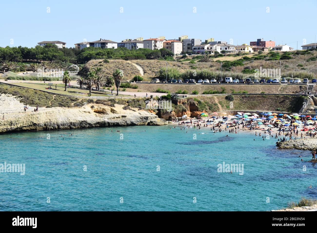 Crowd of people on beach, Porto Torres, Sardinia, Italy Stock Photo - Alamy