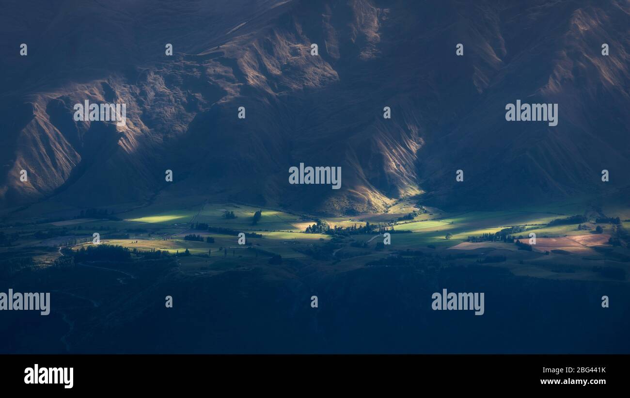 Dramatic mountain landscape, New Zealand Stock Photo