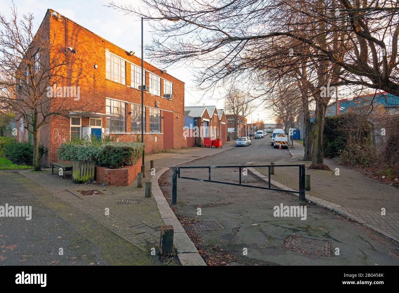 Park royal industrial park hires stock photography and images Alamy