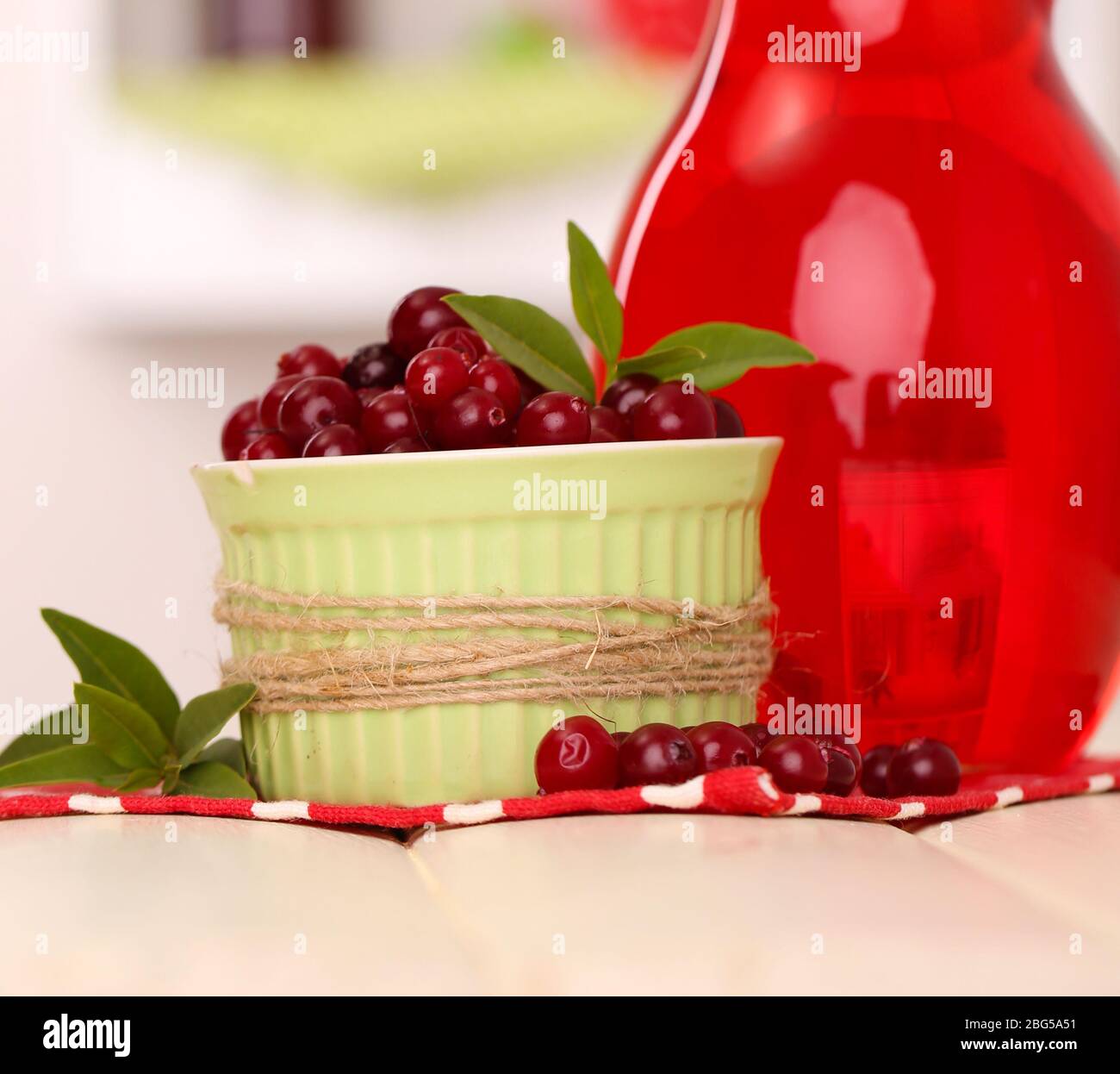 Cranberry juice pitcher hires stock photography and images Alamy