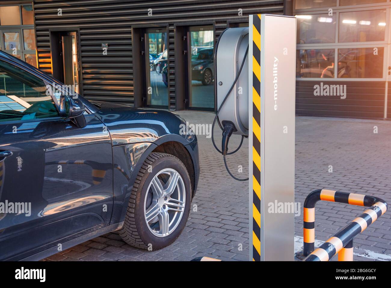 Refueling for electric cars emobility, the electric plug under voltage