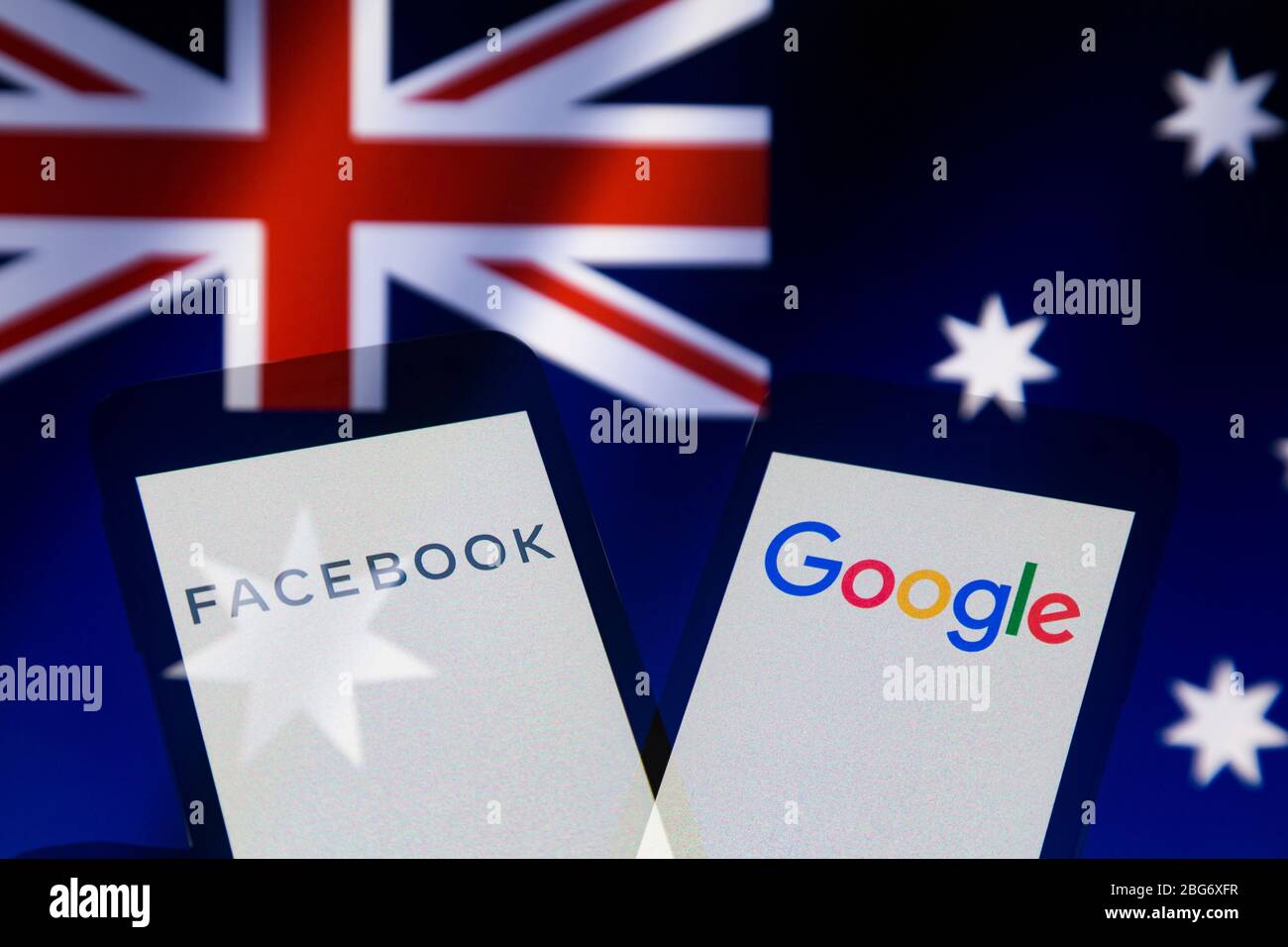 Google facebook logos hi-res stock photography and images - Alamy