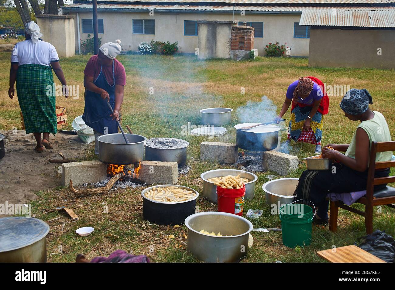 Rural kitchen african kitchen hi-res stock photography and images - Alamy