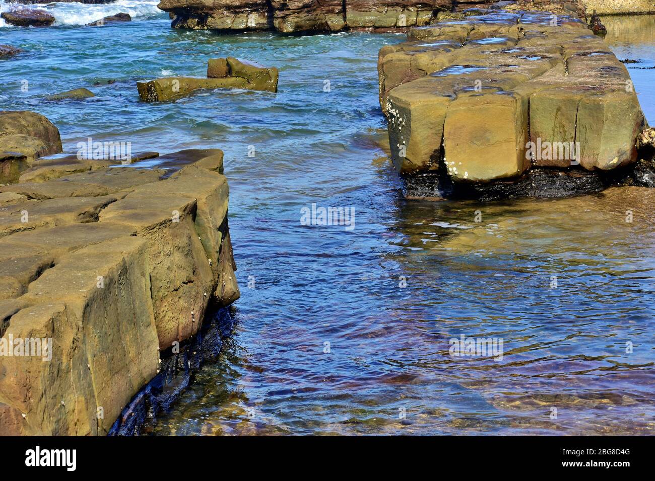 Geometric rock formation hi-res stock photography and images - Alamy