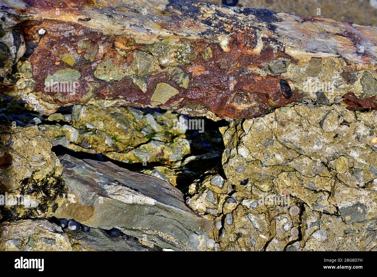 Exposed sedimentary rocks hi-res stock photography and images - Alamy