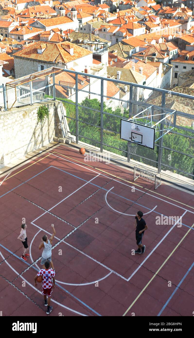 Balkans basketball hi-res stock photography and images - Alamy