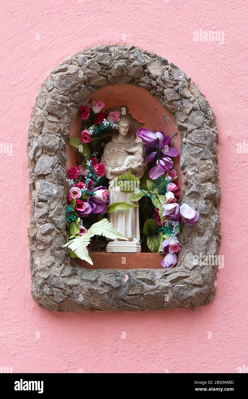 House altar, niche with a figure of a saint at a residential house, Burano,  Veneto, Italy Stock Photo - Alamy