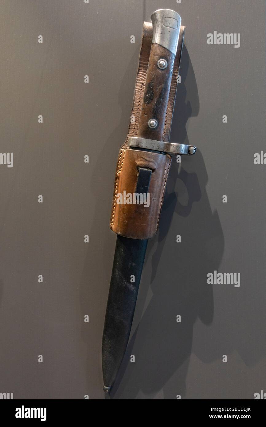 old bayonet / knife and sheath from the Second World War / altes Bajonett  vom Zweiten Weltkrieg Stock Photo - Alamy