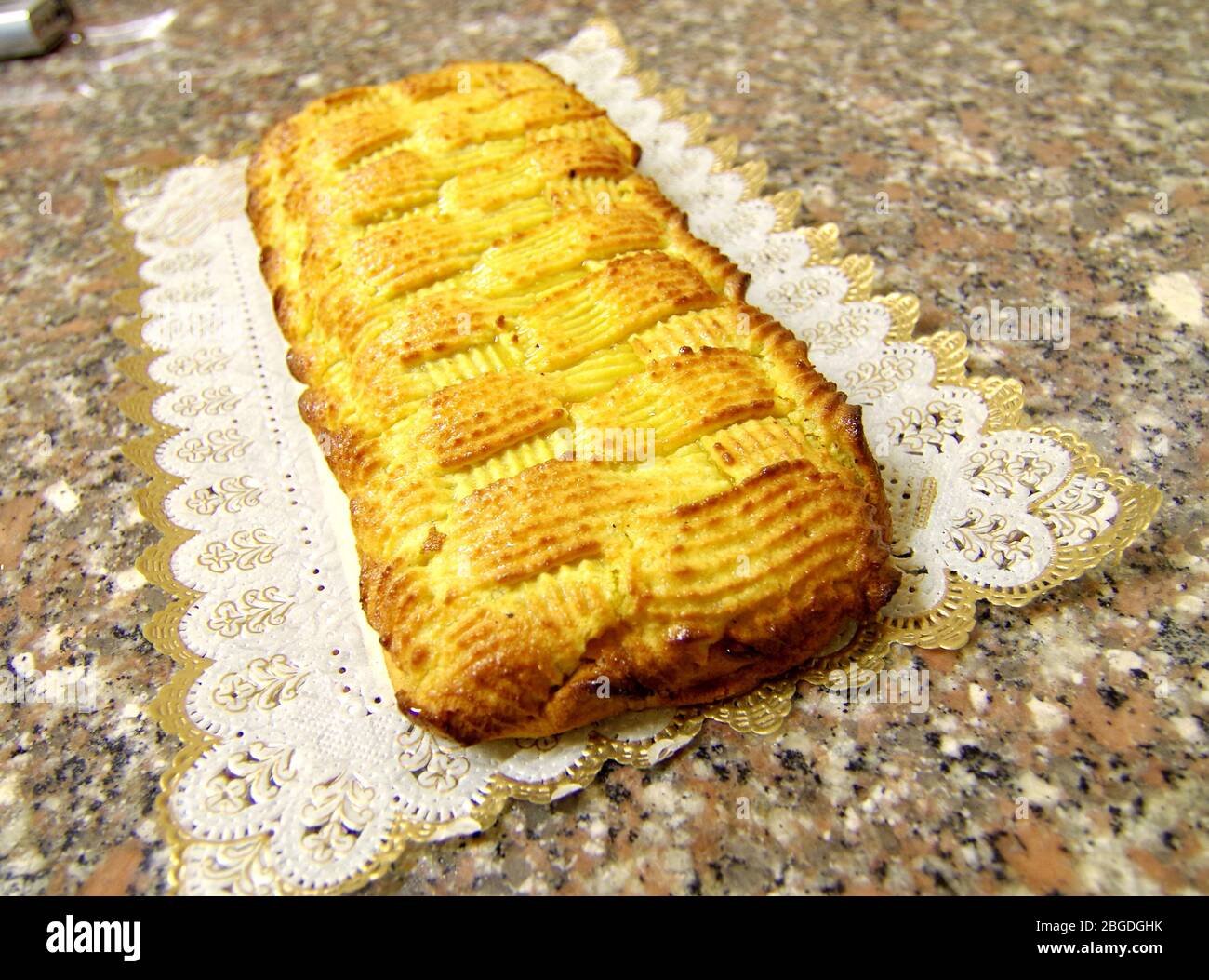 the real pastry, desserts, pastries and cakes prepared in the artisan