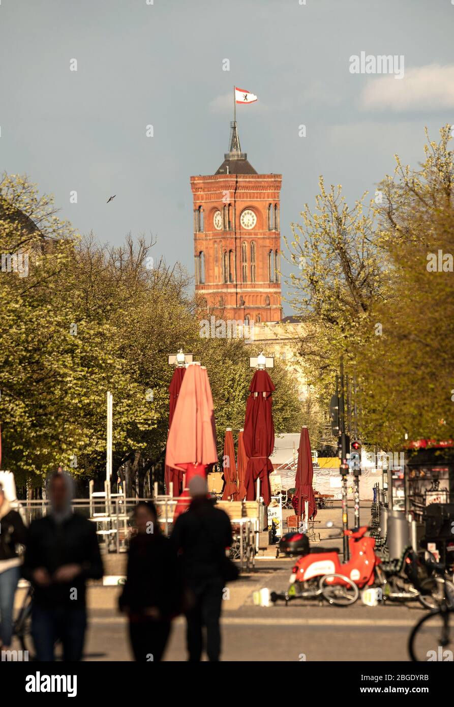 Berlin, Germany. 13th Apr, 2020. The tower of the Rotes Rathaus rises into the sky. In the foreground you can see the almost deserted Pariser Platz. Credit: Paul Zinken/dpa-Zentralbild/ZB/dpa/Alamy Live News Stock Photo
