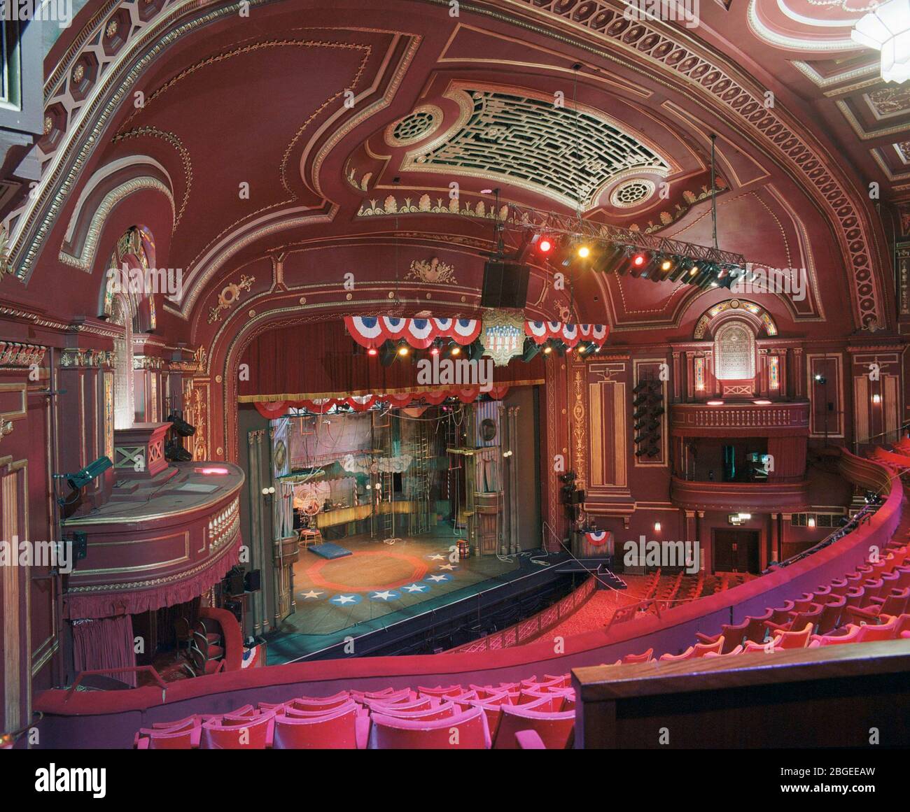 1993, The Dominion Theatre, London, UK Stock Photo Alamy