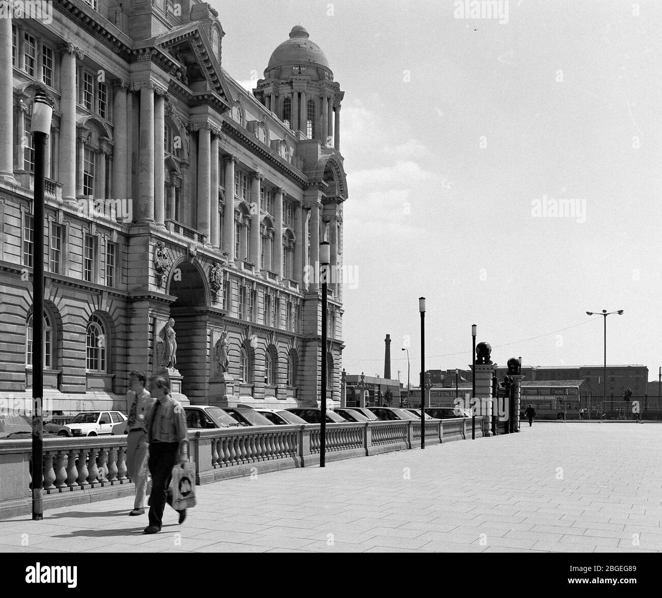 Old photos of liverpool hi-res stock photography and images - Alamy, image size:1300x1174