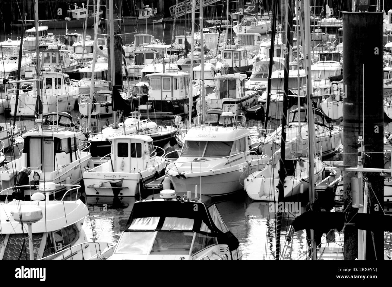 Fishing boats mast sky Black and White Stock Photos & Images - Alamy