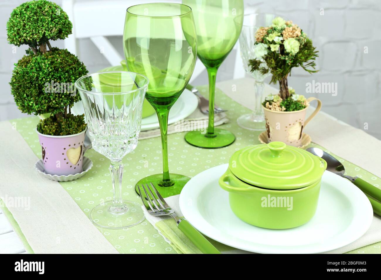 Trendy table setting in restaurant Stock Photo Alamy