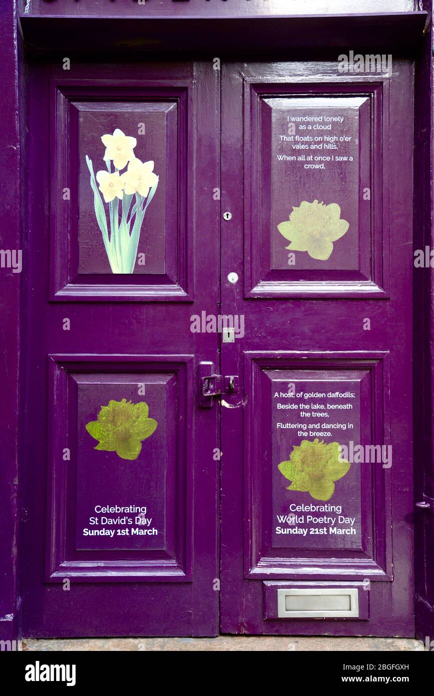 Door with Wordsworth Poetry, Bermondsey, London, UK Stock Photo