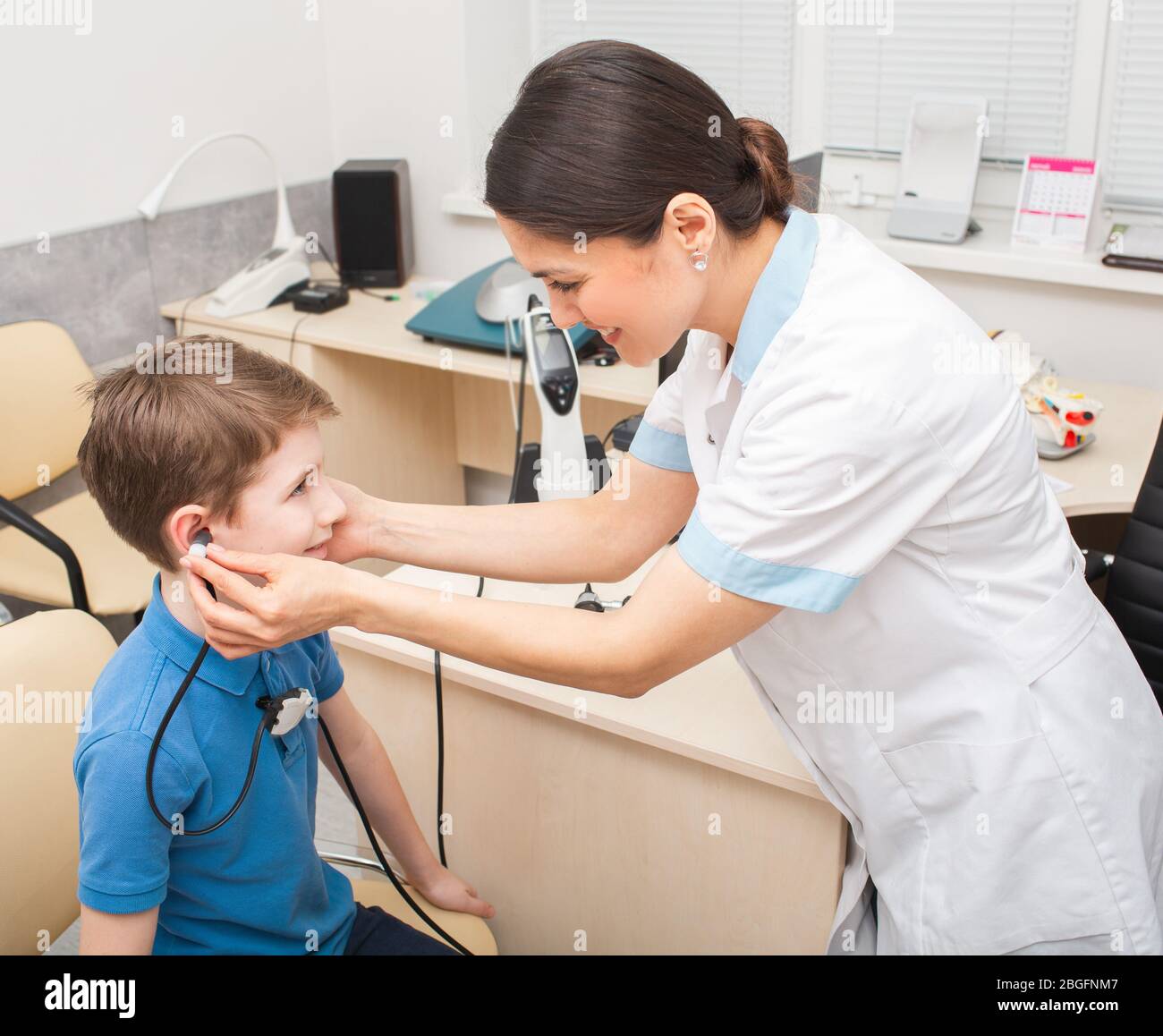 Tympanometry examination hires stock photography and images Alamy