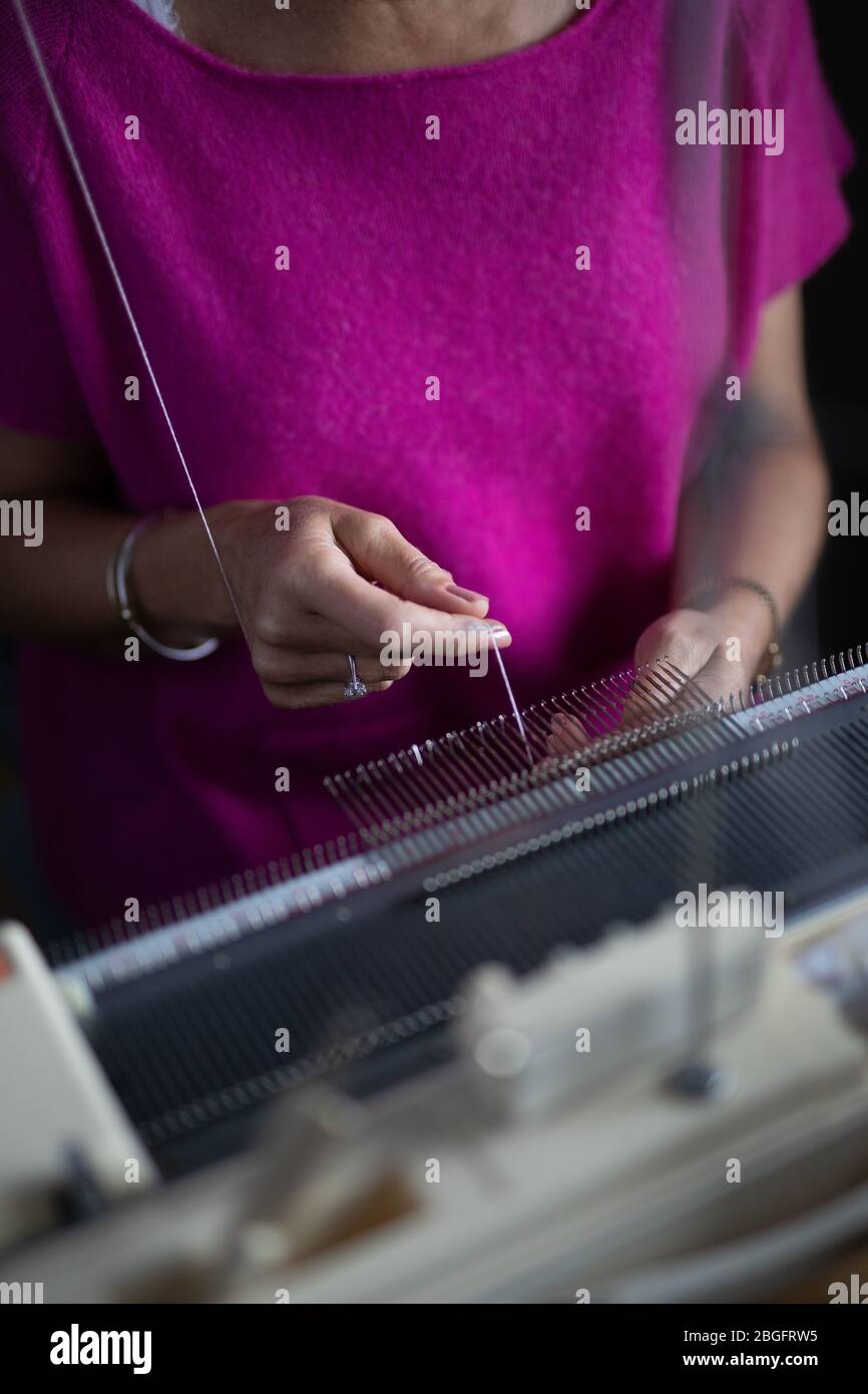 Knitting machine hi-res stock photography and images - Alamy
