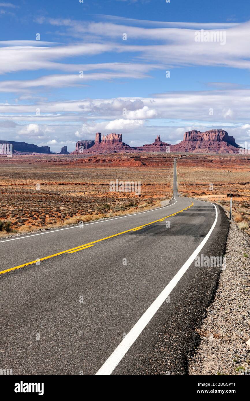 AZ00404-00...ARIZONA - US Highway 163 with Monument Valley in the distance. Stock Photo