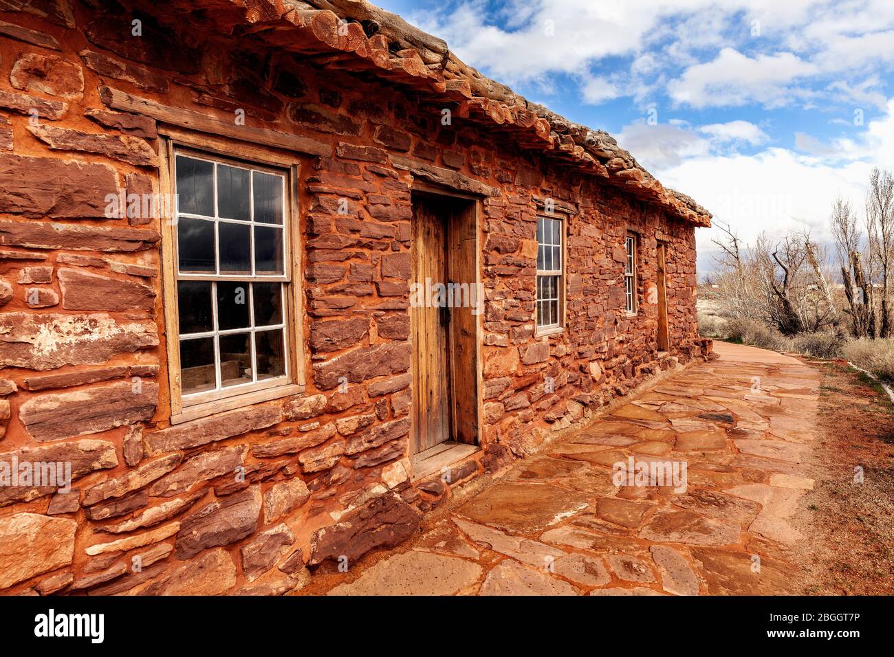 AZ00412-00...ARIZONA - West cabin in Pipe Springs National Monument ...