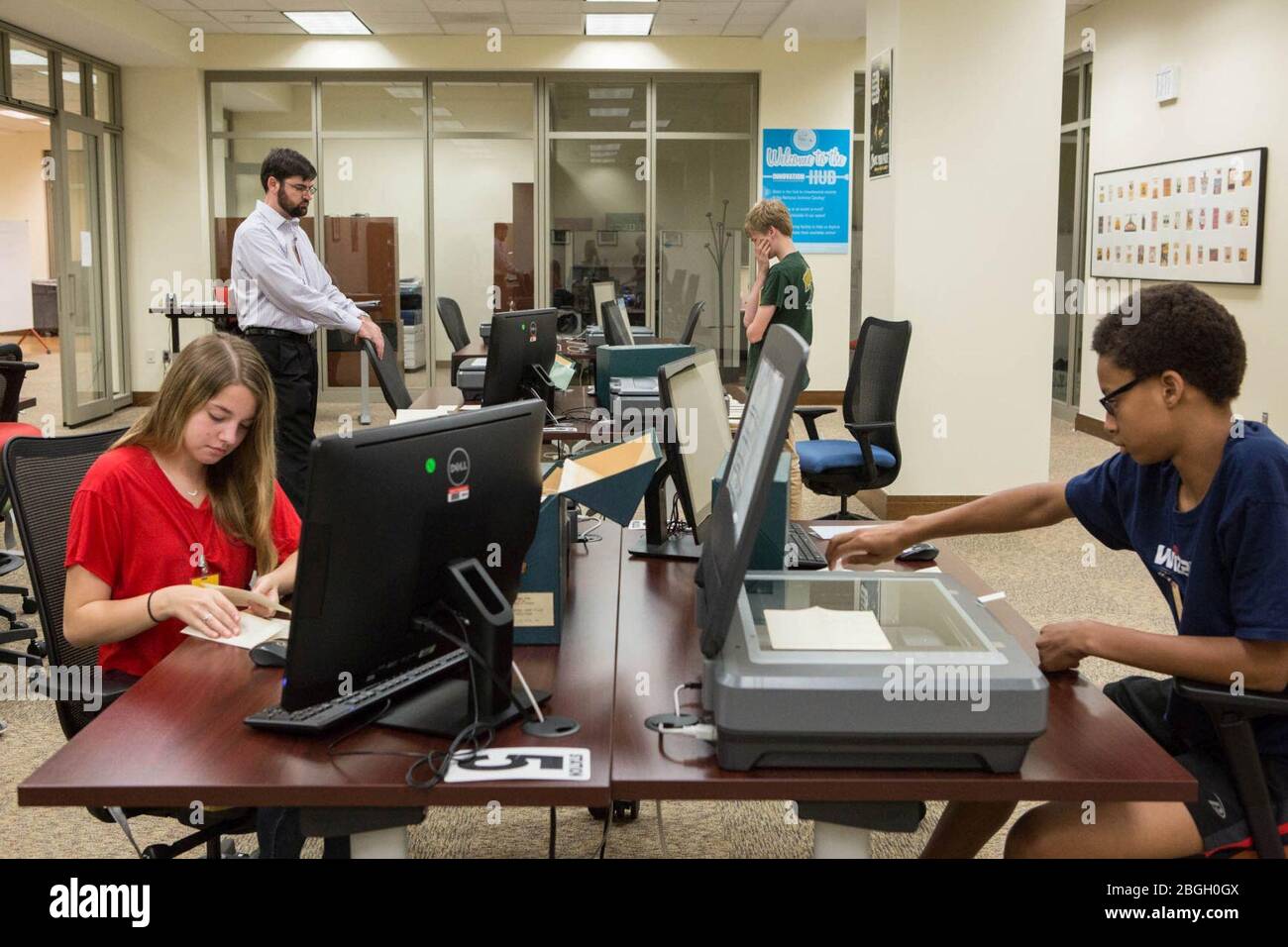 High School Scanning Volunteers (28086506404 Stock Photo - Alamy