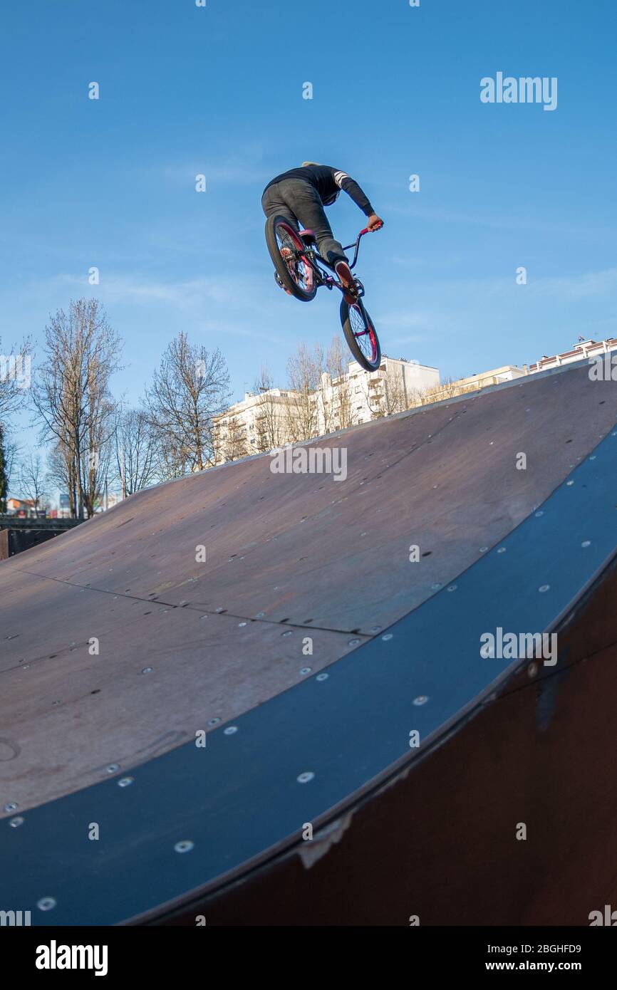 BMX jump in a wooden ramp at skate park Stock Photo - Alamy