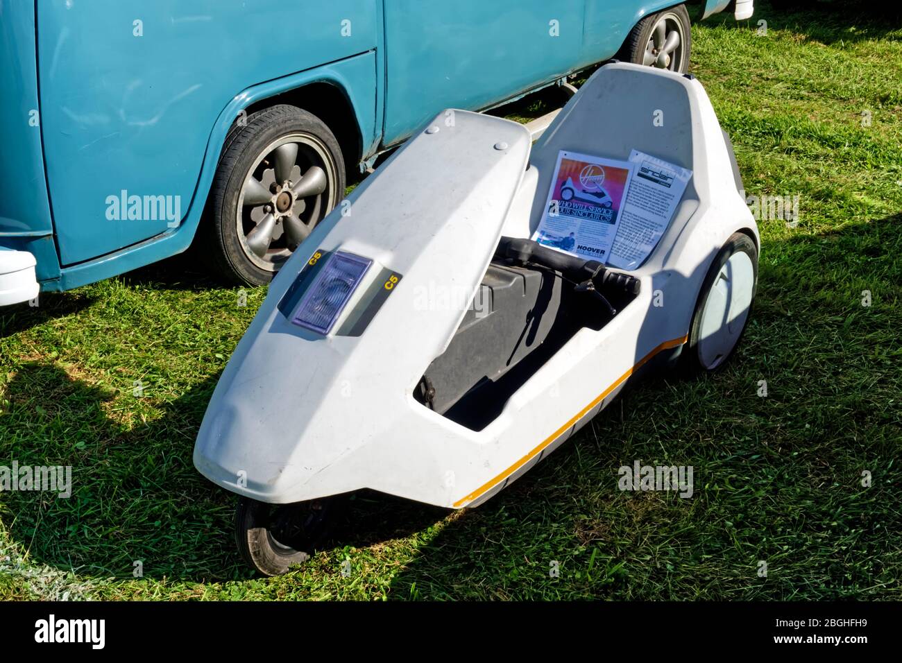 Westbury, Wiltshire / UK - September 1 2019: A 1985 Sinclair C5, small one-person battery electric velomobile, invented by Sir Clive Sinclair Stock Photo