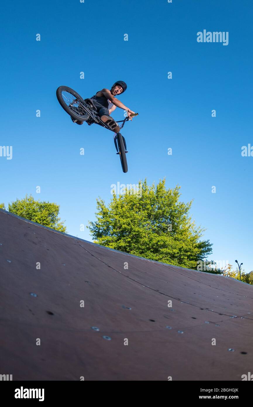 jump box bmx
