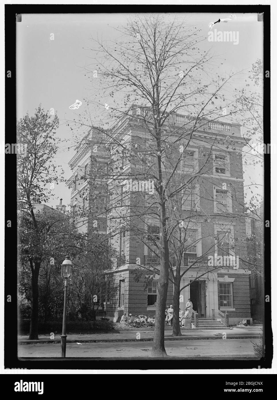 HITT, WILLIAM F. RESIDENCE OF MR. AND MRS. WILLIAM F. HITT Stock Photo ...