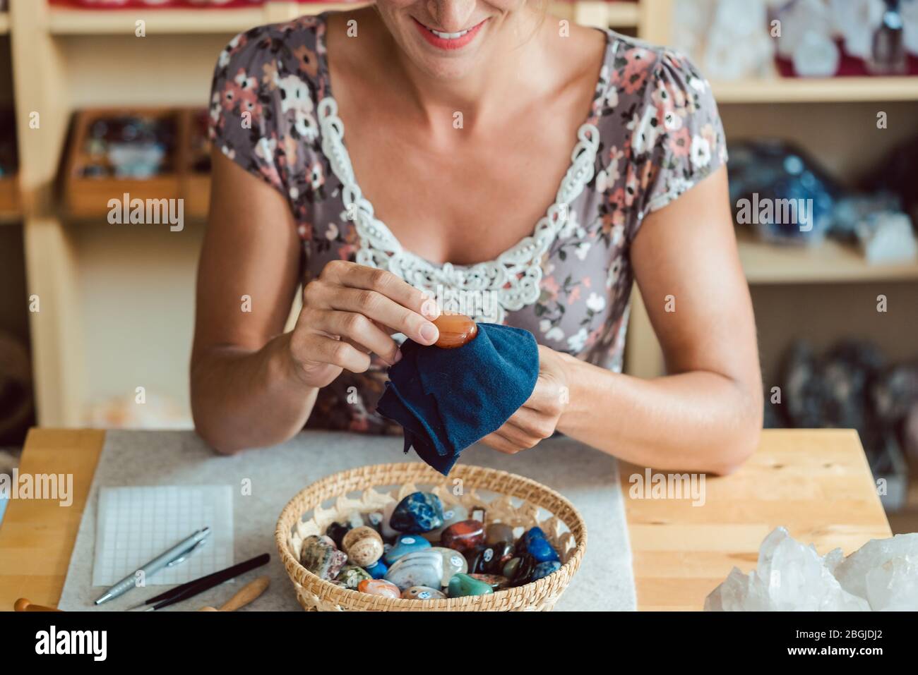 Woman dusting cleaning dust hi-res stock photography and images - Alamy