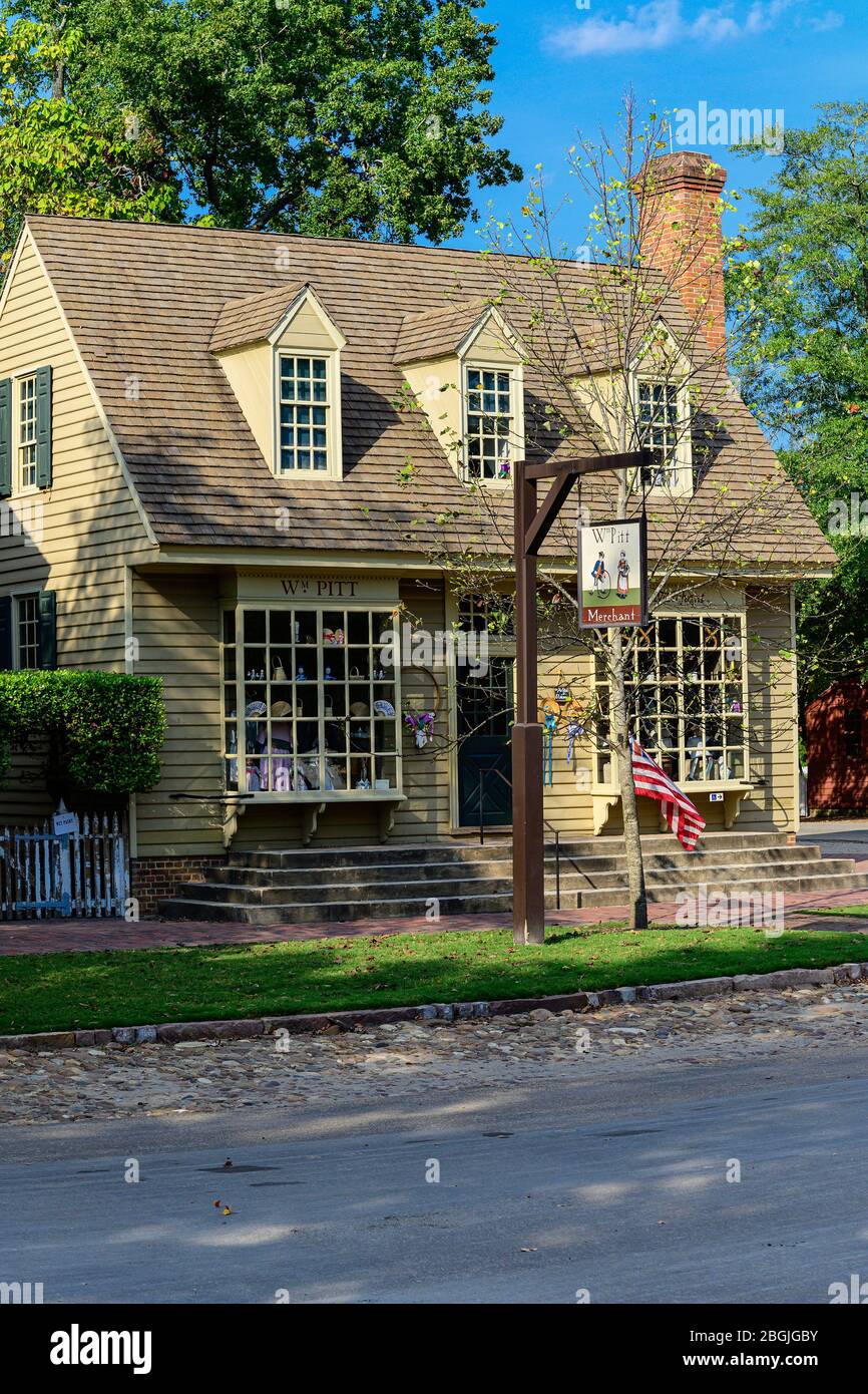 Colonial Williamsburg Wm. Pitt store Stock Photo Alamy