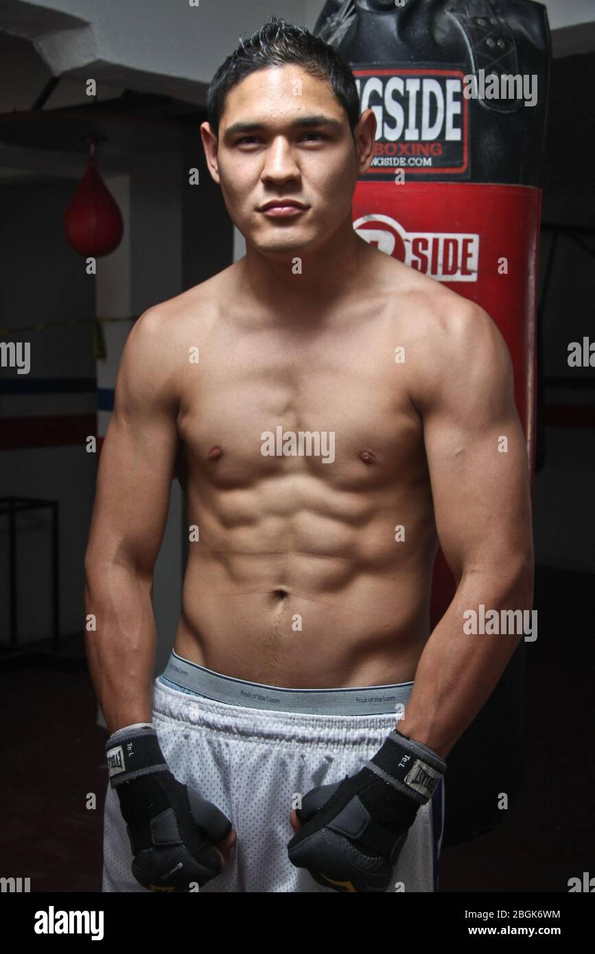 Box Rogelio "Porky" Medina, Rogelio Medina Stock Photo - Alamy