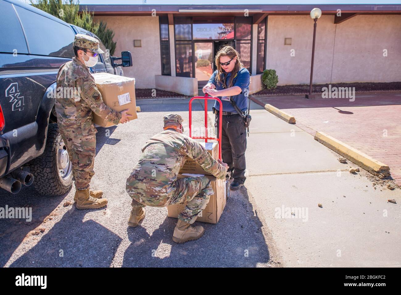 Senior Airman Quintana and Staff Sergeant Martinez deliver personal