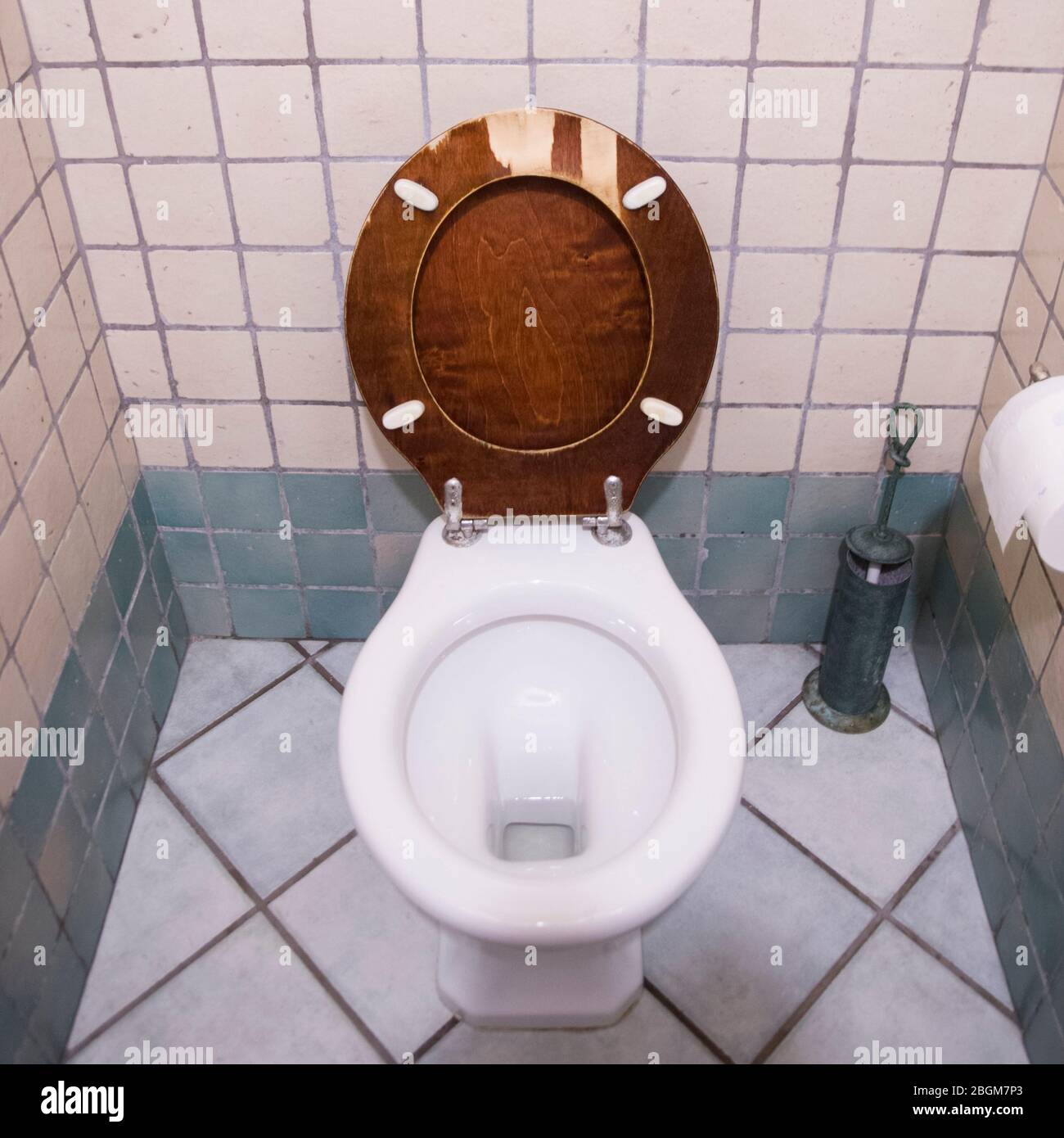 public bathroom, with cup, flush, water, clean and dirty environment