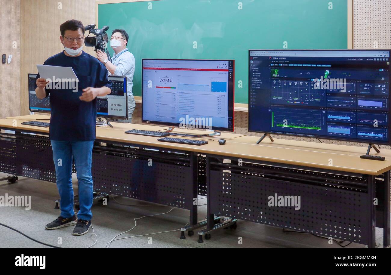 22nd Apr, 2020. Online class operation Korea Educational Broadcasting
