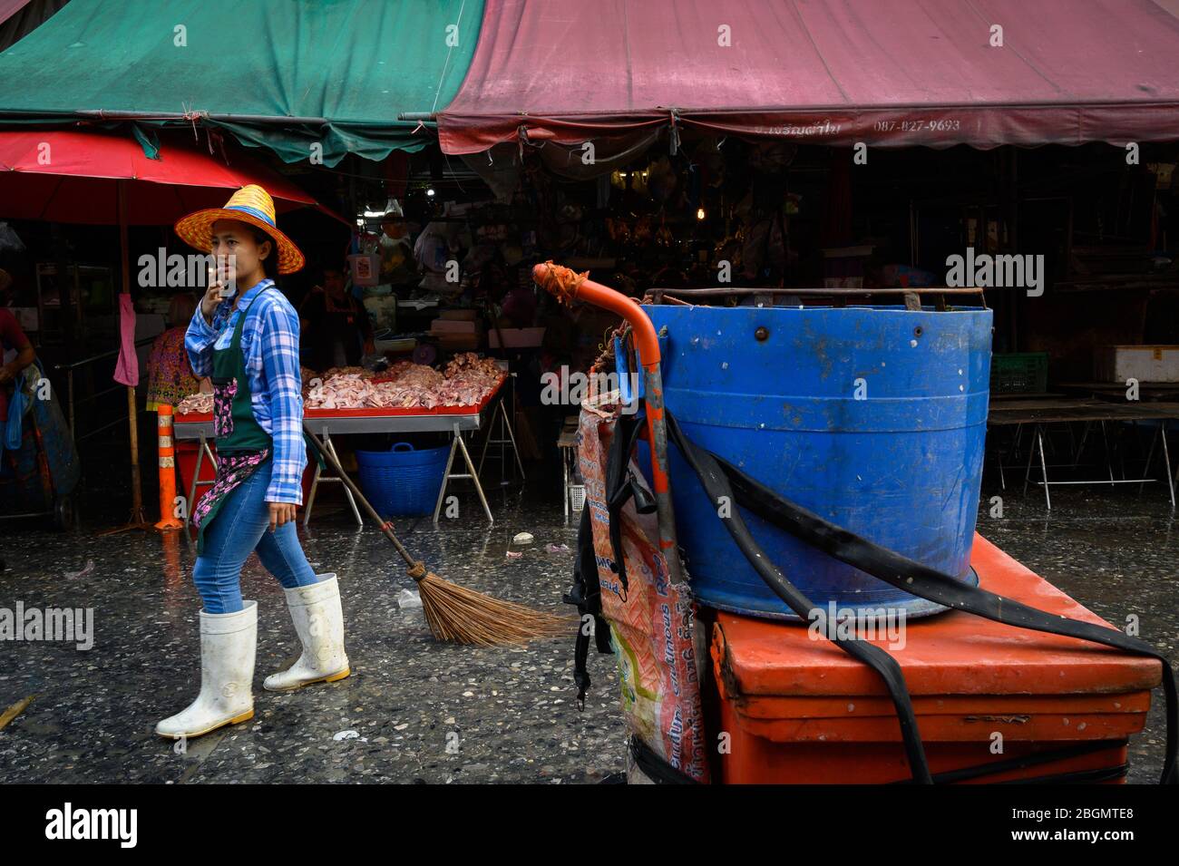 Woman working at Khlong Toei Market, Bangkok, Thailand Stock Photo