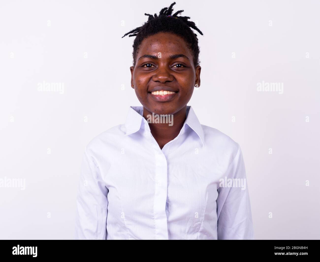 Face of happy young beautiful African businesswoman smiling Stock Photo ...