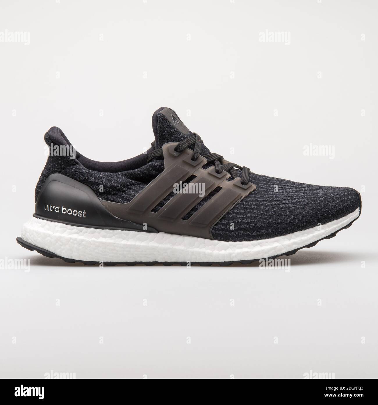 Adidas ultraboost hi-res stock photography and images - Alamy