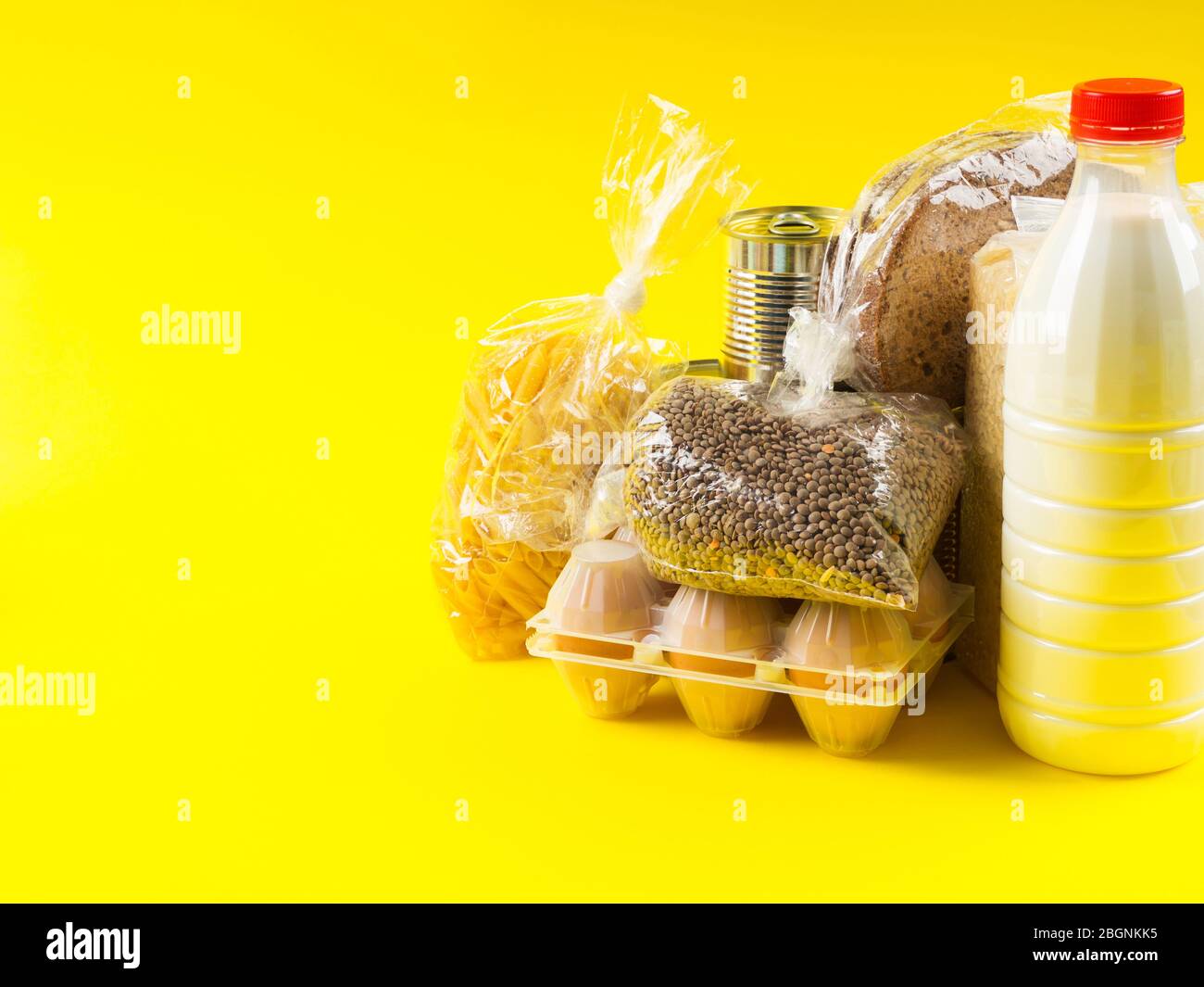 Food staples delivery or donation box concept Stock Photo Alamy