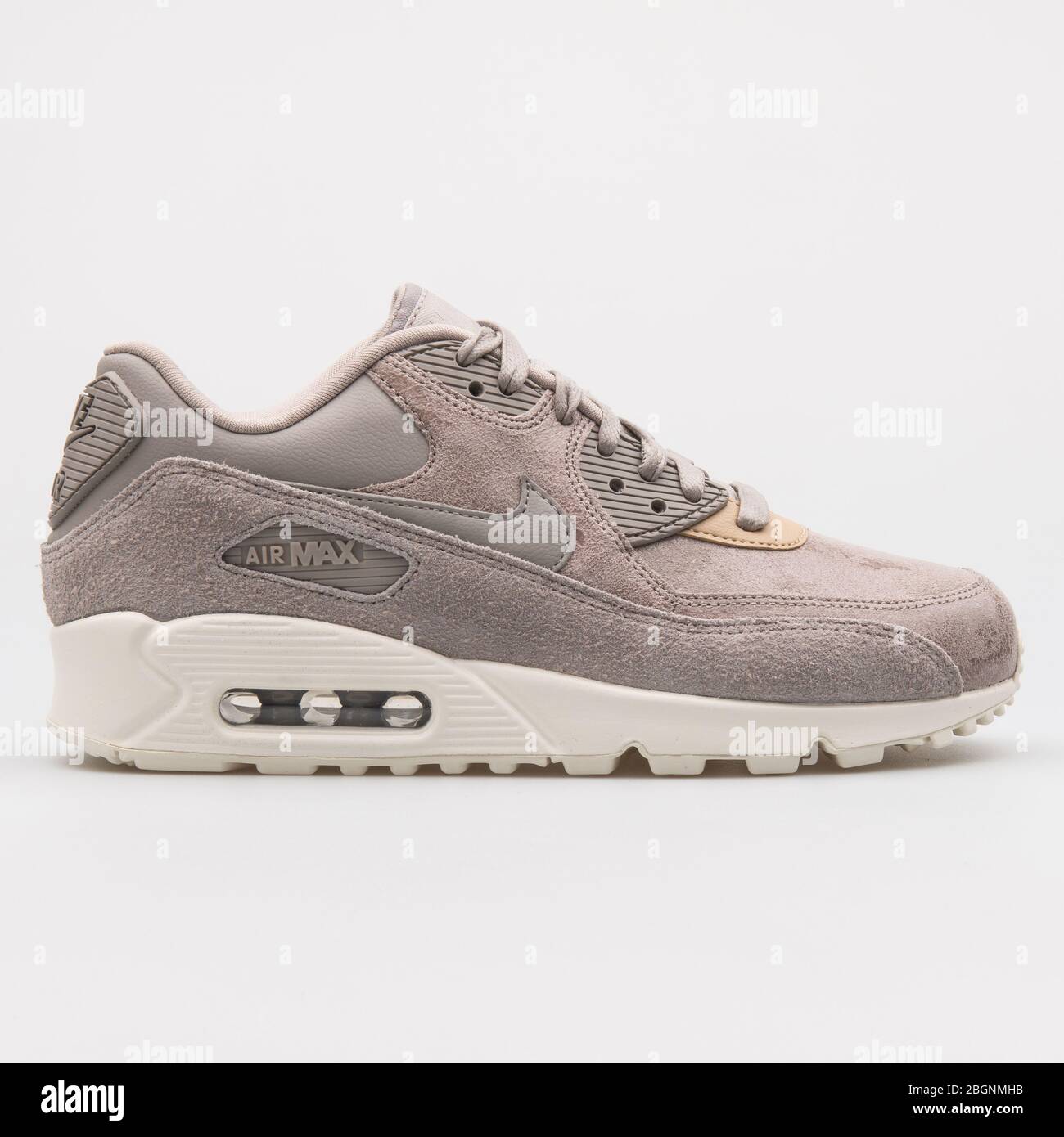 دعابة صعق العاب ناريه بجدية وصفة طبية يزداد سوءا nike air max 90 920959 001  - pedarjoon.net