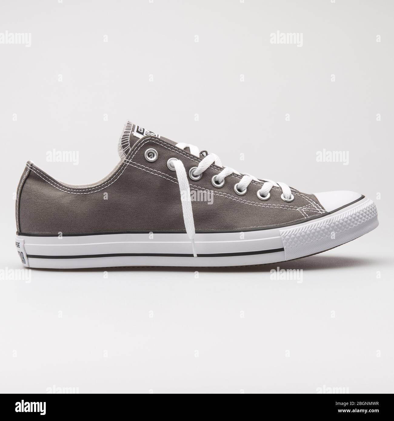Chuck taylor converse hi-res stock photography and images - Page 8 - Alamy