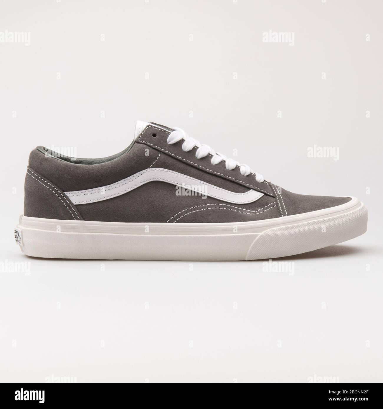 VIENNA, AUSTRIA - AUGUST 14, 2017: Vans Old Skool Retro grey and white  sneaker on white background Stock Photo - Alamy