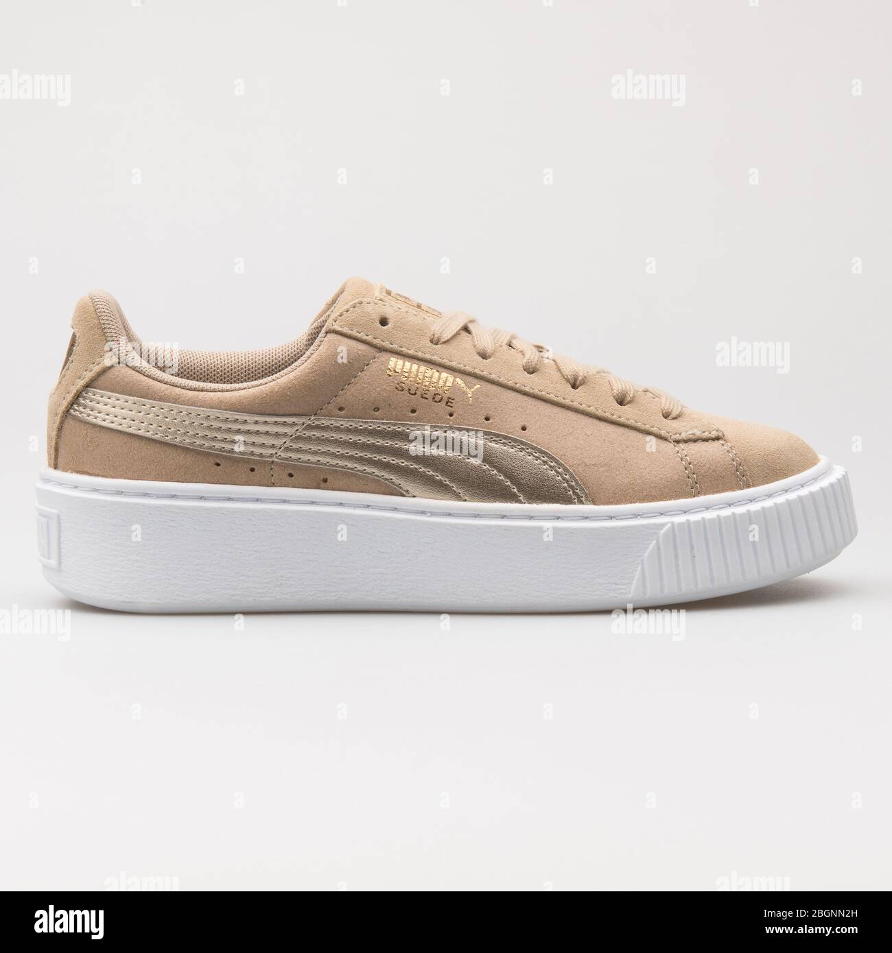 Puma Sneakers High Resolution Stock Photography and Images - Alamy